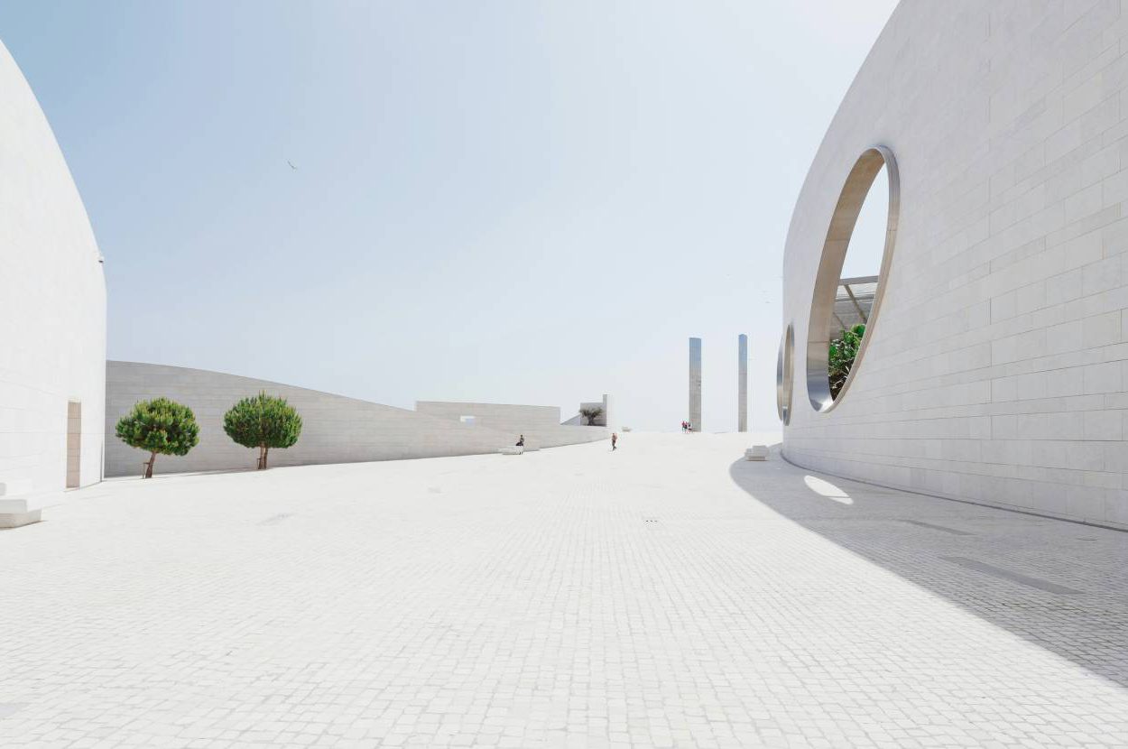 The Intersection of Technology and Creativity in Architecture